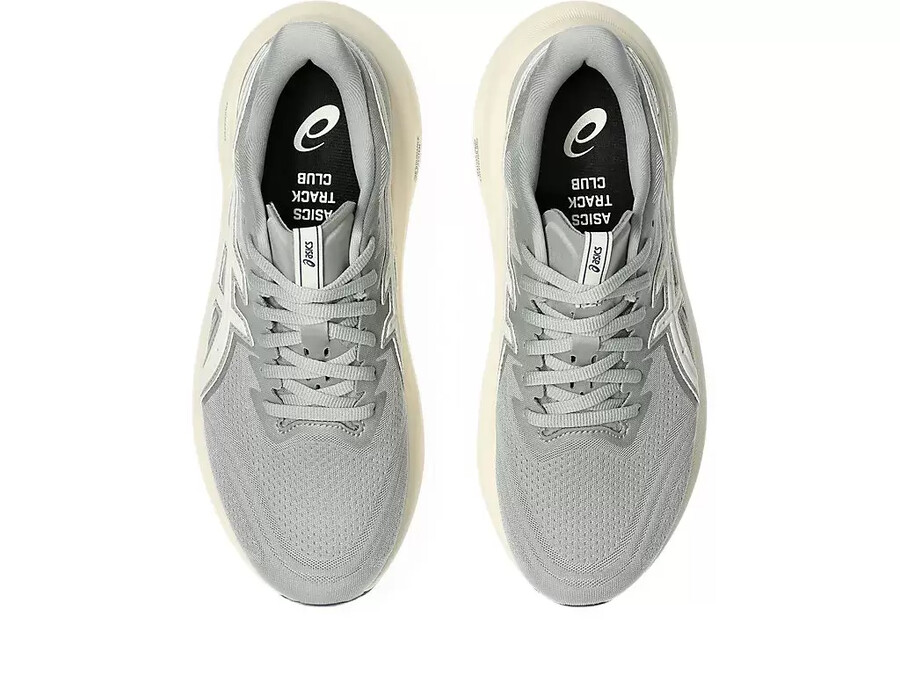 gt-2000 13 asics track club