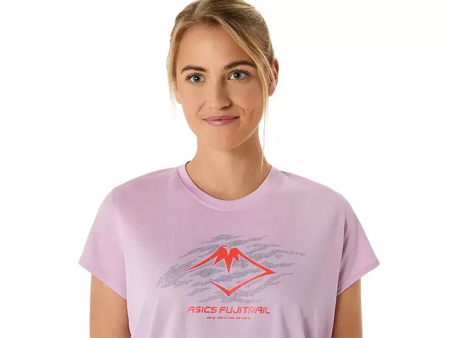 kurzarm-oberteil mit fujitrail-logo