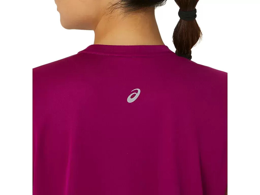 kurzarm-oberteil mit fujitrail-logo
