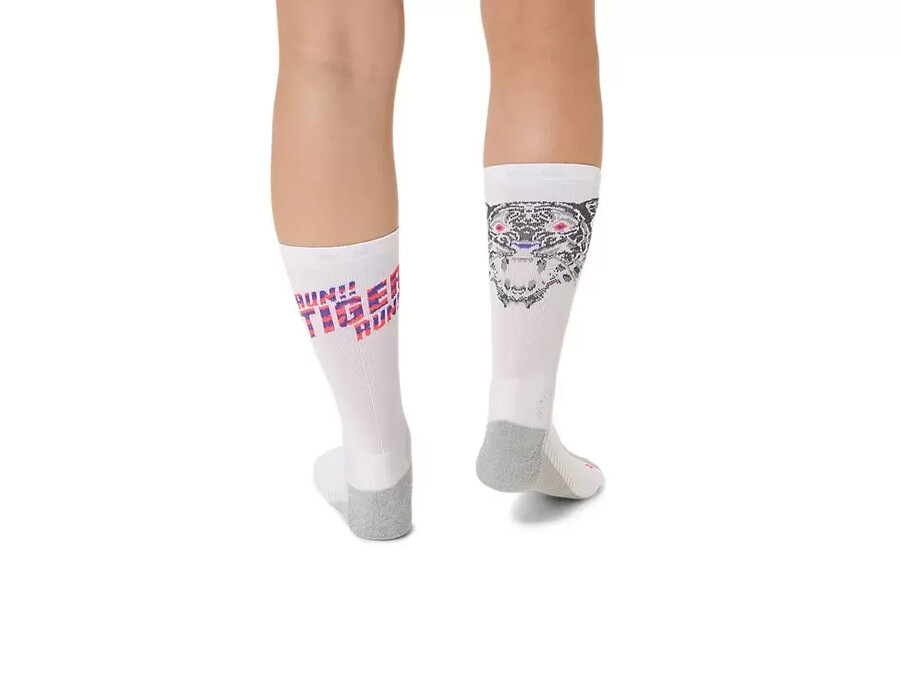 performance run sock crew