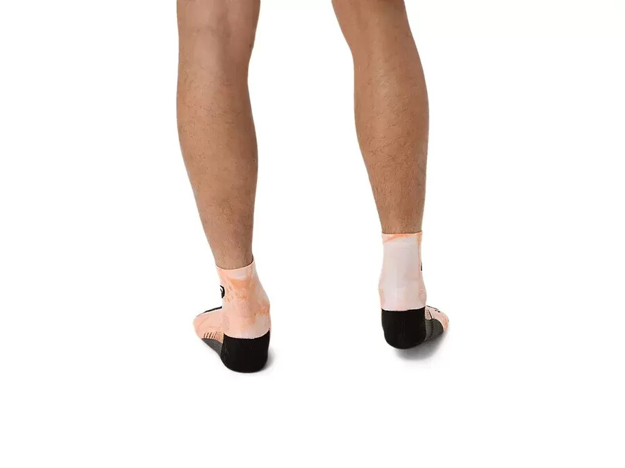 performance run quarter sock