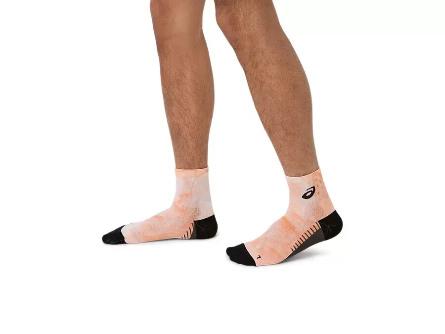 performance run quarter sock