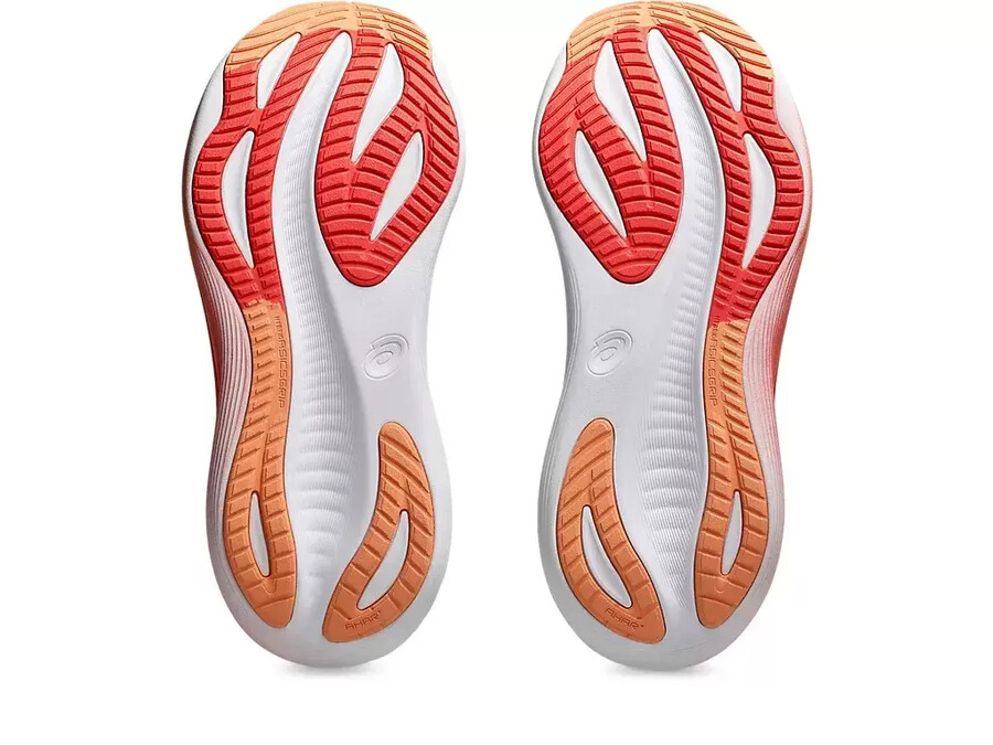 gel-nimbus 27 wide