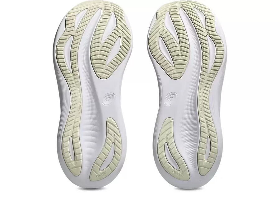 gel-nimbus 27
