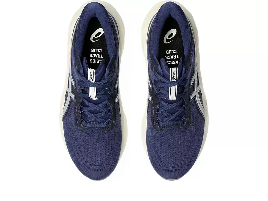 novablast 5 asics track club