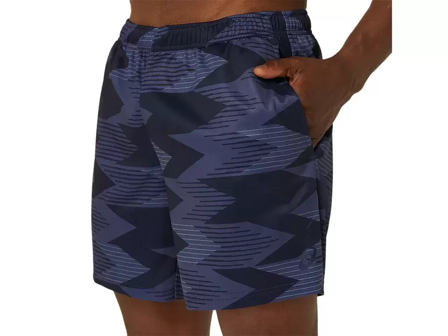 saisonale 7-zoll-shorts mit allover-print