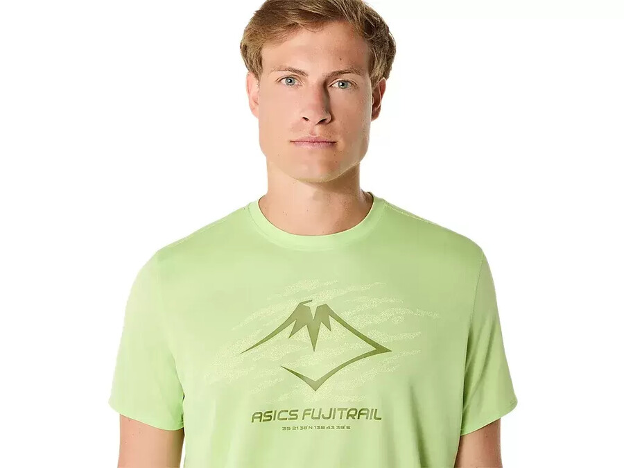 kurzarm-oberteil mit fujitrail-logo